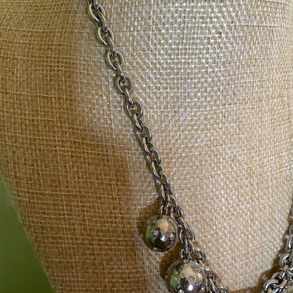 Elegant Brand New Talbots Silver Statement Necklace - Picture 5 of 12